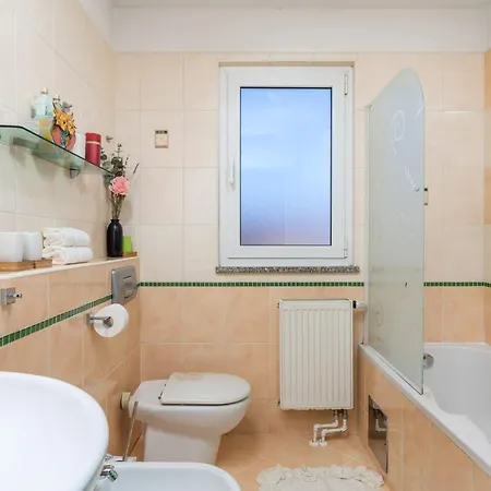 Apartment Apartman Kvarner *